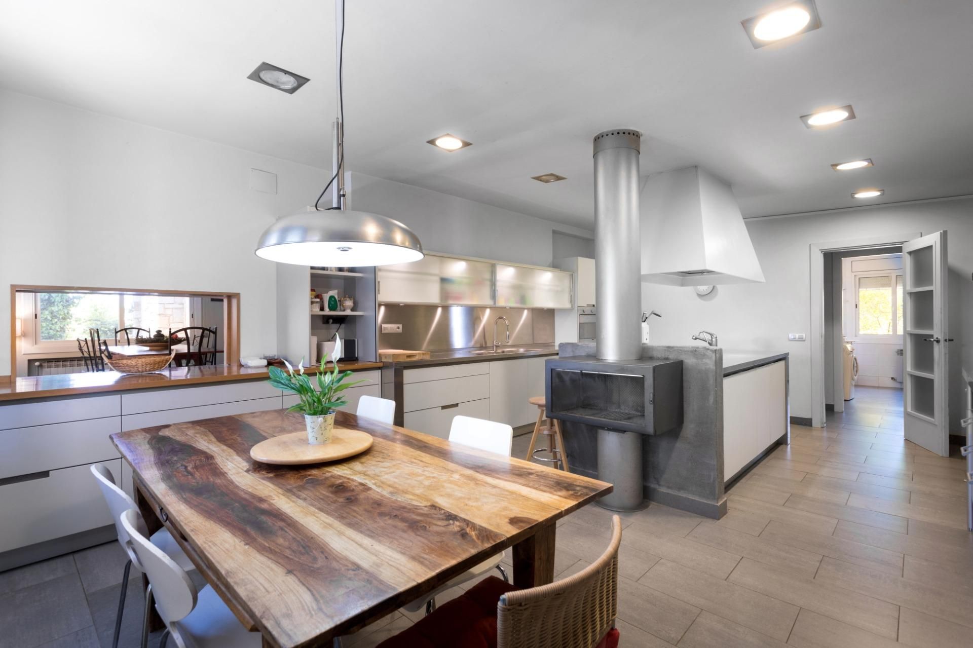 Kitchen of Houses for sale in Cardedeu  with Air Conditioner, Private garden and Parquet flooring