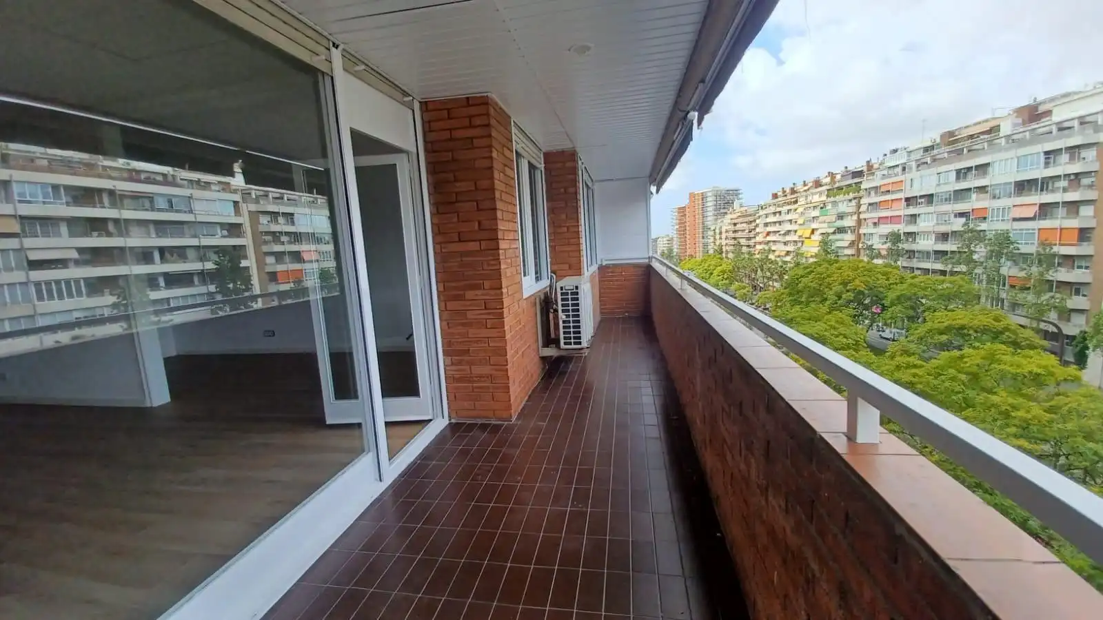 Terrace of Flat for rent in Barcelona  with Heating, Parquet flooring and Terrace