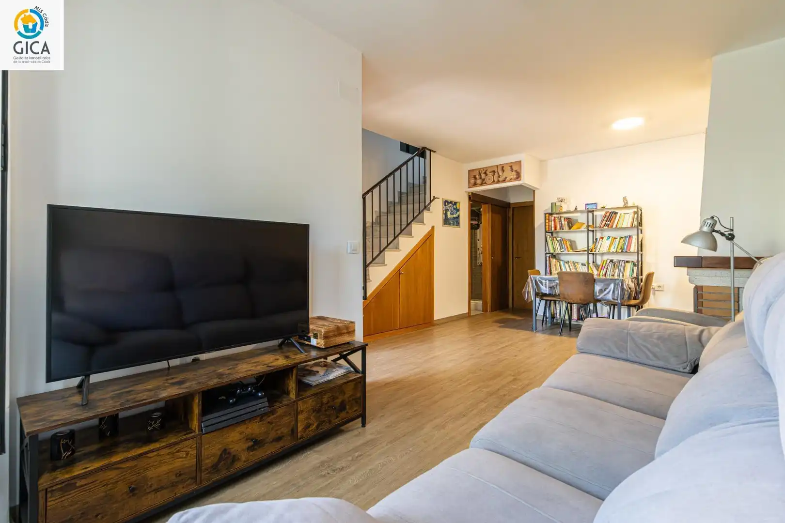 Casa aparellada amb terrassa en venda a El Retiro - Parque Atlántico - Ronda este, imagen 20