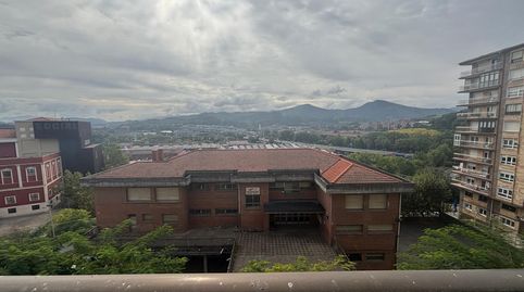 Foto 3 de Piso en venta en Kalero - Basozelai, Basauri