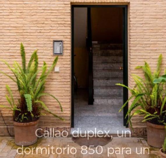 Foto 1 de Piso de alquiler en Triana Casco Antiguo, Sevilla