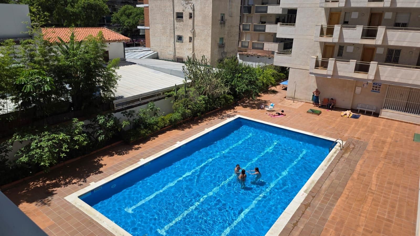 Piscina de Apartamento en venta en Salou con Piscina comunitaria