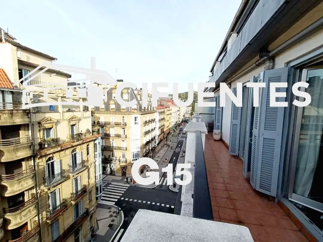 Exterior view of Flat for rent in Donostia - San Sebastián   with Heating, Terrace and Balcony