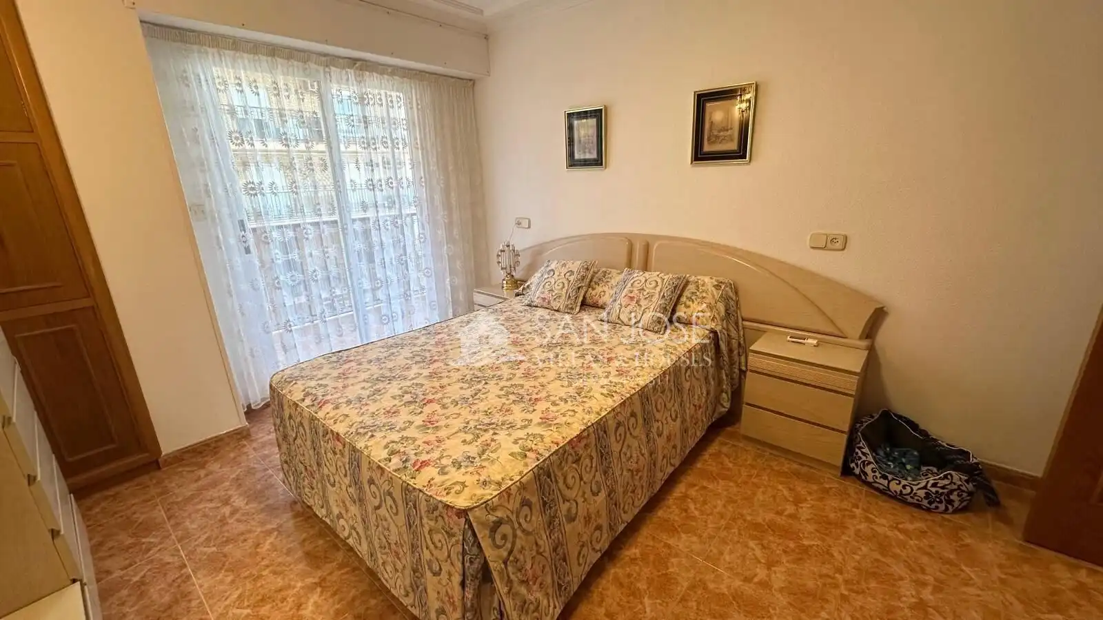 Habitación de Piso en venta en Elche / Elx con Calefacción, Terraza y Balcón