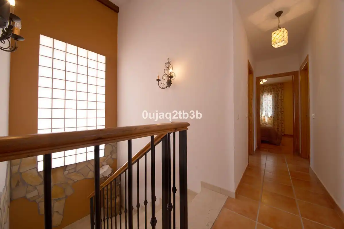 Casa amb piscina en venda a Altos de Estepona, imagen 18