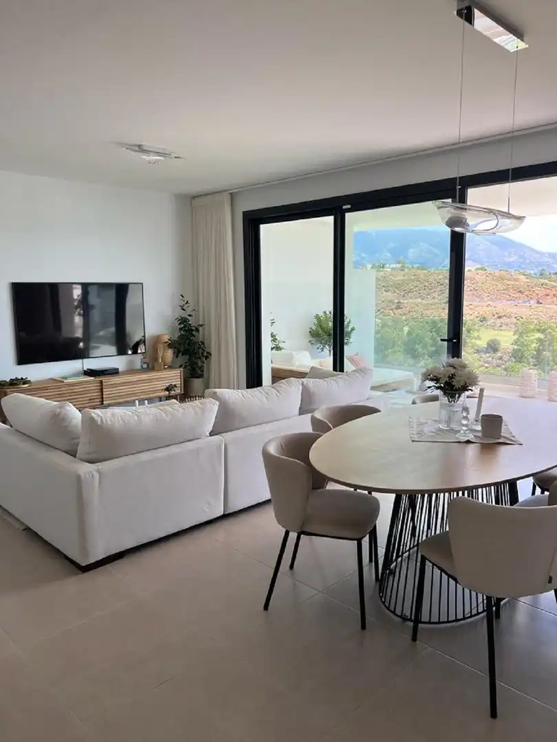 Wohnzimmer von Wohnungen zum Verkauf in Mijas mit Klimaanlage, Terrasse und Schwimmbad