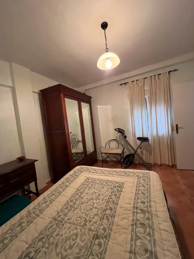 Habitación de Piso en venta en Málaga con Terraza y Amueblado