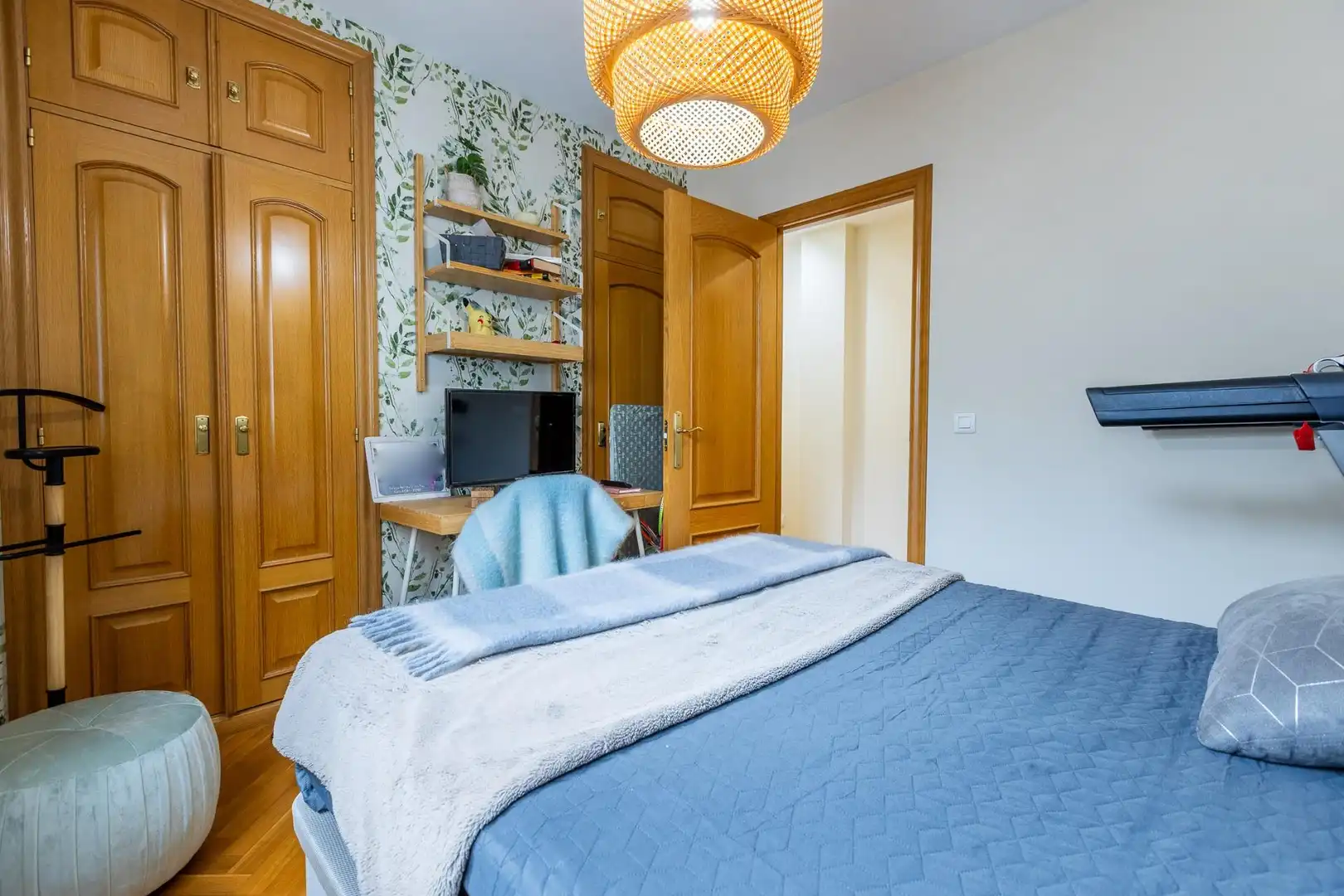 Habitación de Dúplex en venta en A Coruña Capital  con Jardín privado, Trastero y Piscina comunitaria