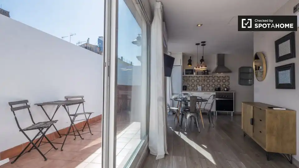 Flat with terrace to rent in Ciutat Vella, imagen 18