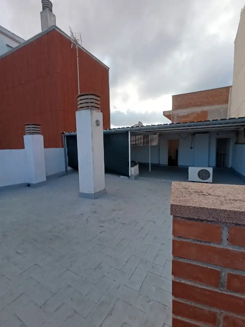 Casa amb terrassa en venda a Carrer Vint, imagen 7