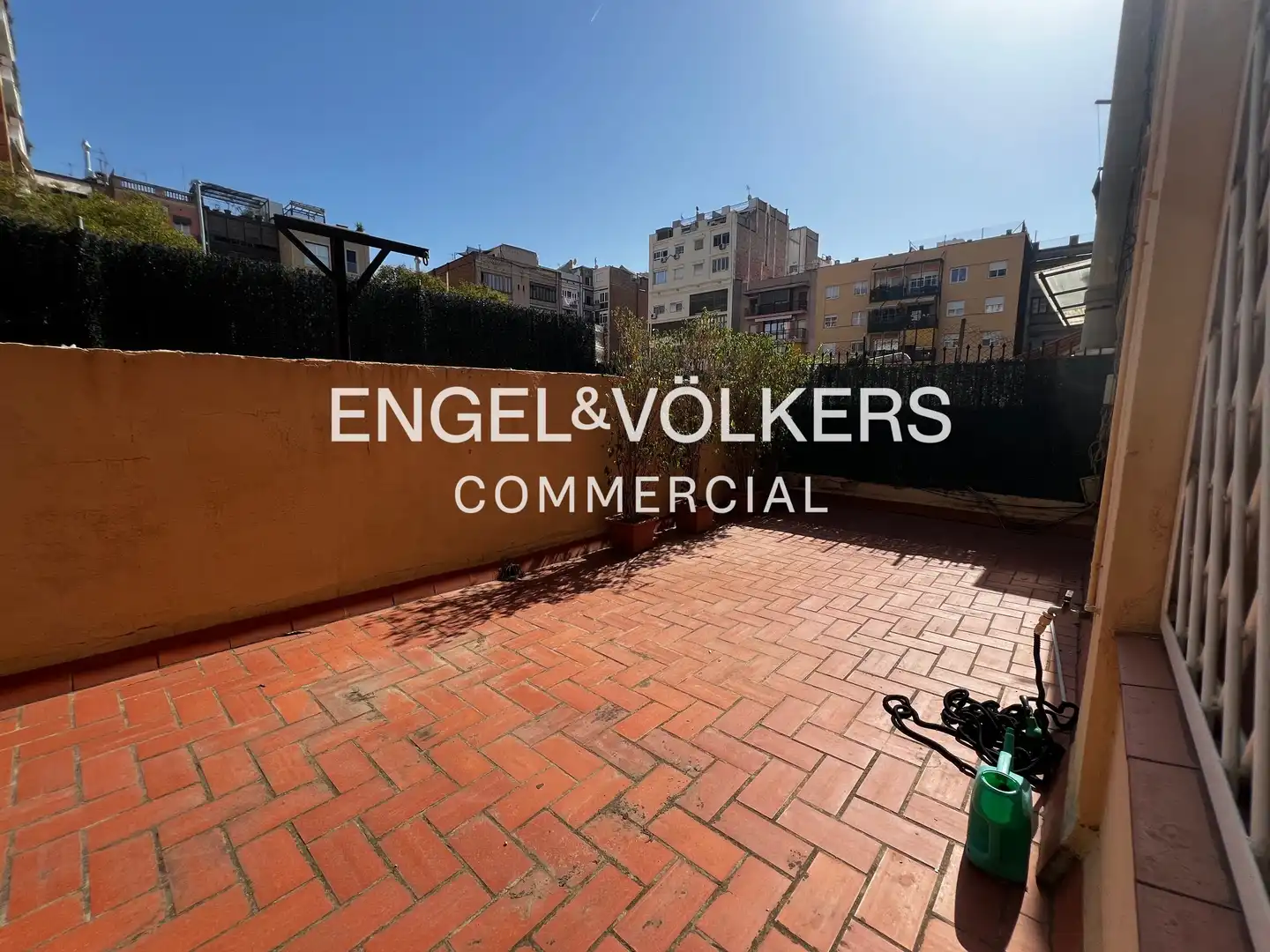 Büro zur Miete in Barcelona mit Klimaanlage und Terrasse
