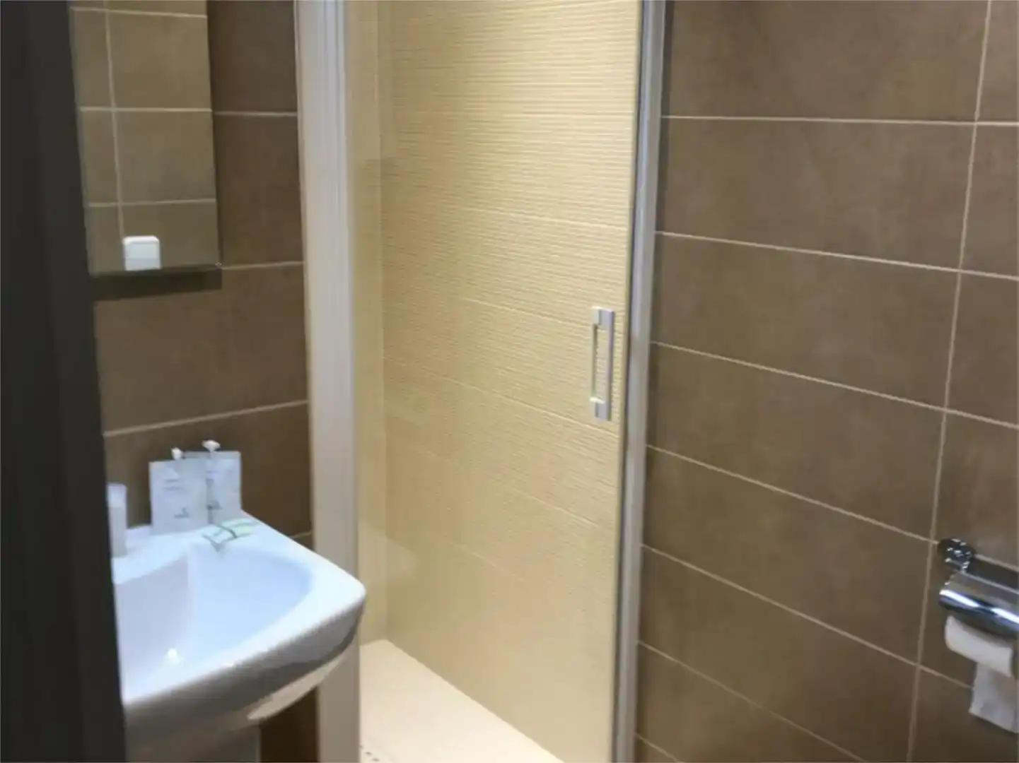 Bathroom of Flat for rent in Sant Feliu de Guíxols  with Parquet flooring, Furnished and Balcony