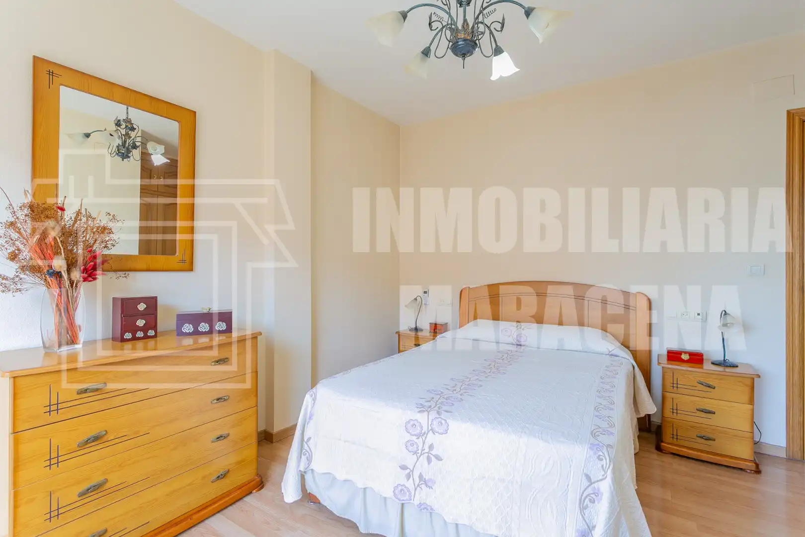 Bedroom of Houses for sale in Granada  with Air Conditioner, Heating and Parquet flooring
