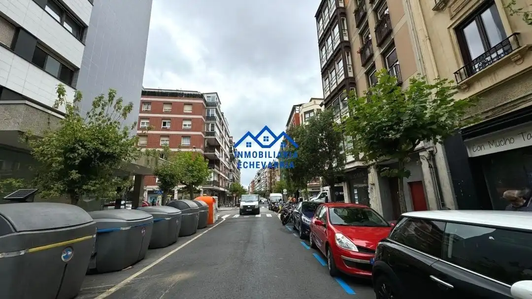 Business premises to rent in Las Arenas, imagen 6