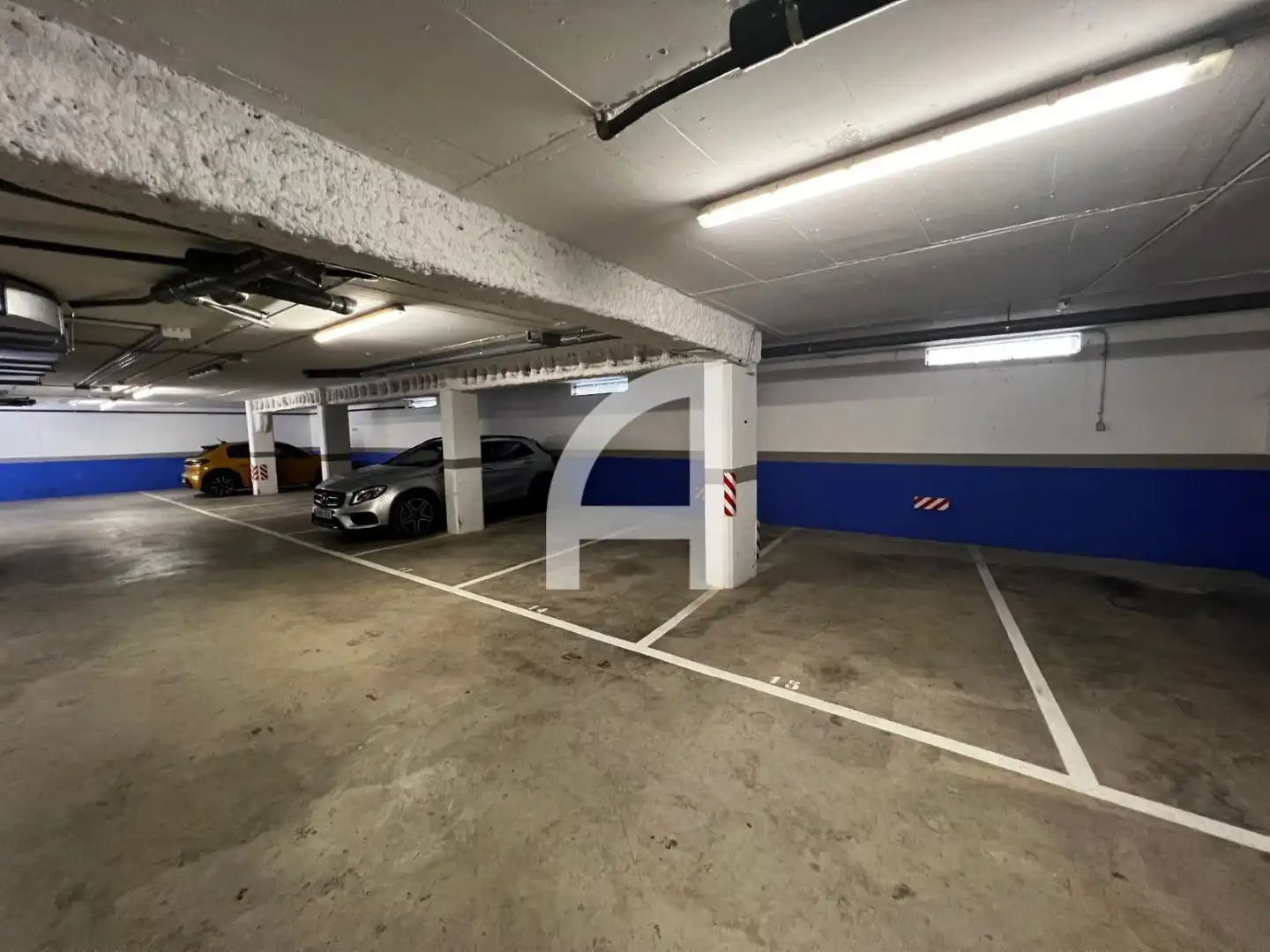 Parkplatz von Wohnung zur Miete in Sitges mit Klimaanlage, Heizung und Parkett