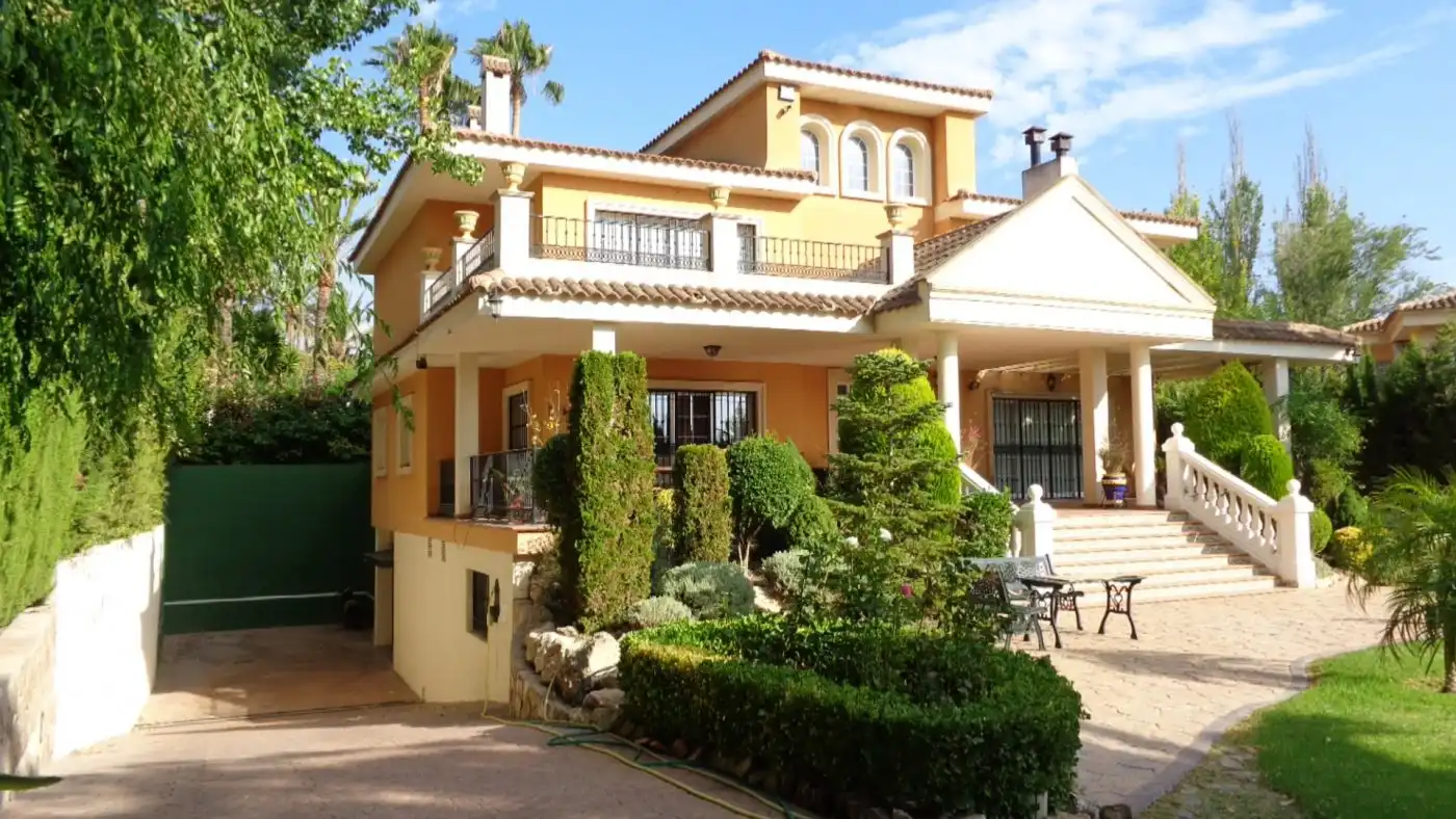 Vista exterior de Casa o chalet en venta en Petrer con Aire acondicionado, Calefacción y Jardín privado