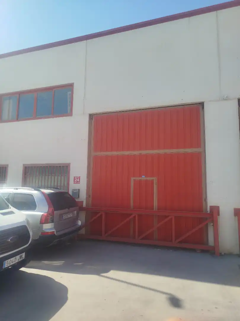 Vista exterior de Nau industrial de lloguer en Valdemoro