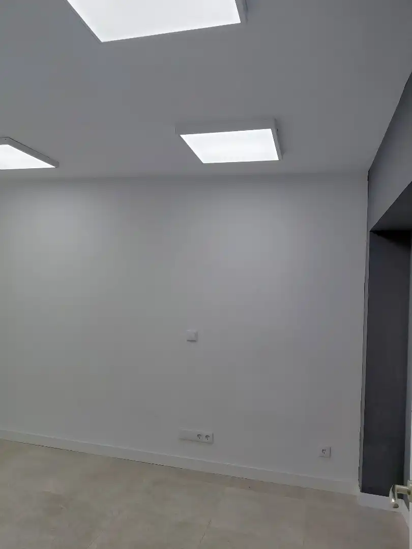 Büro zur Miete in Garrido