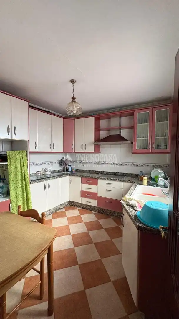 Kitchen of Detached homes for sale in Málaga  with Air Conditioner, Terrace and Balcony
