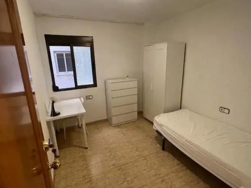 Bedroom of Flat for rent in L'Eixereta