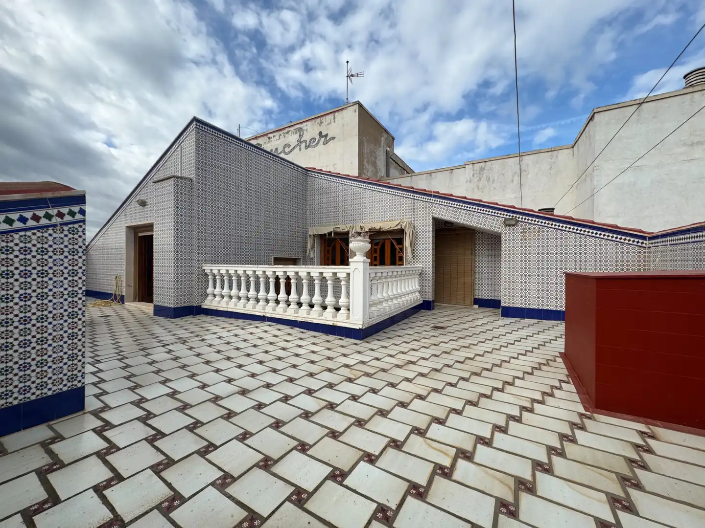 Vista exterior de Ático en venta en San Pedro del Pinatar con Aire acondicionado, Calefacción y Terraza