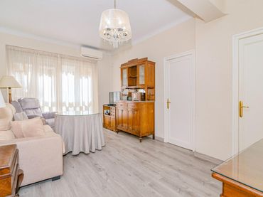 Appartamento con ascensore in vendita a Calle ISAAC ALBENIZ