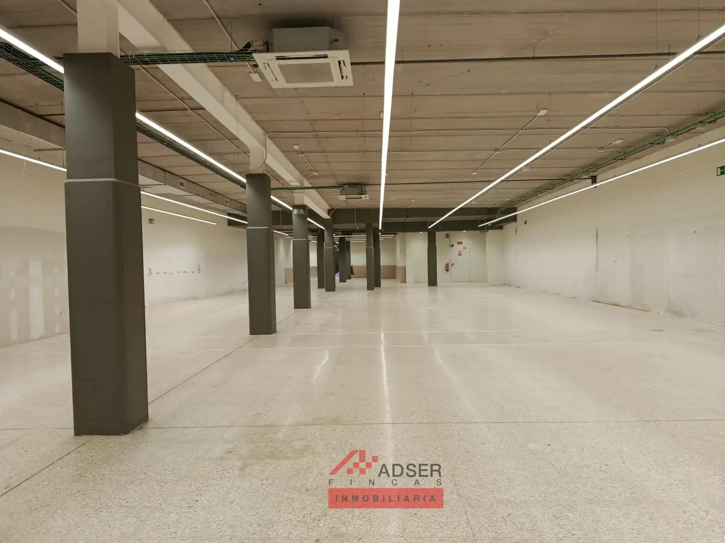 Local comercial en alquiler en Logroño - DUQUESA DE LA VICTORIA