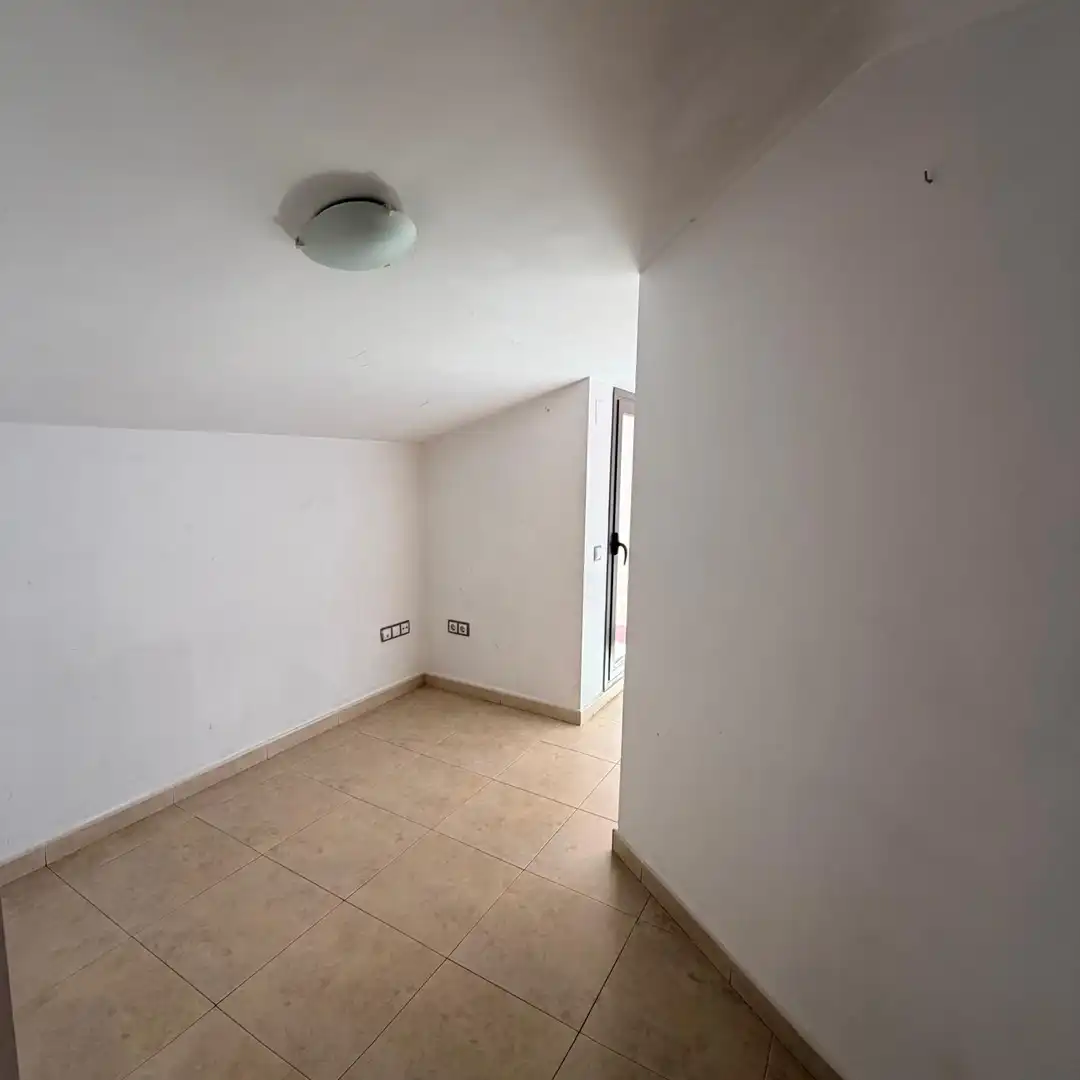 Dúplex amb terrassa en venda a Carrer de la Pineda, imagen 8