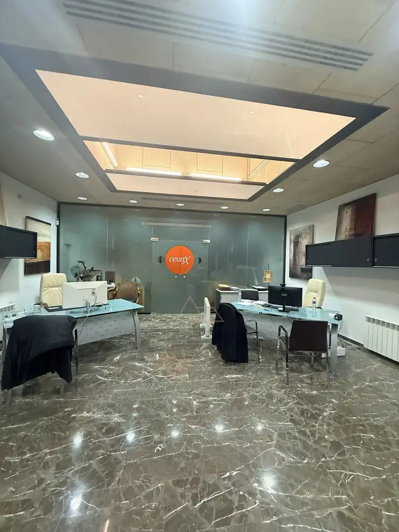 Local comercial en traspàs a Balàfia, imagen 3