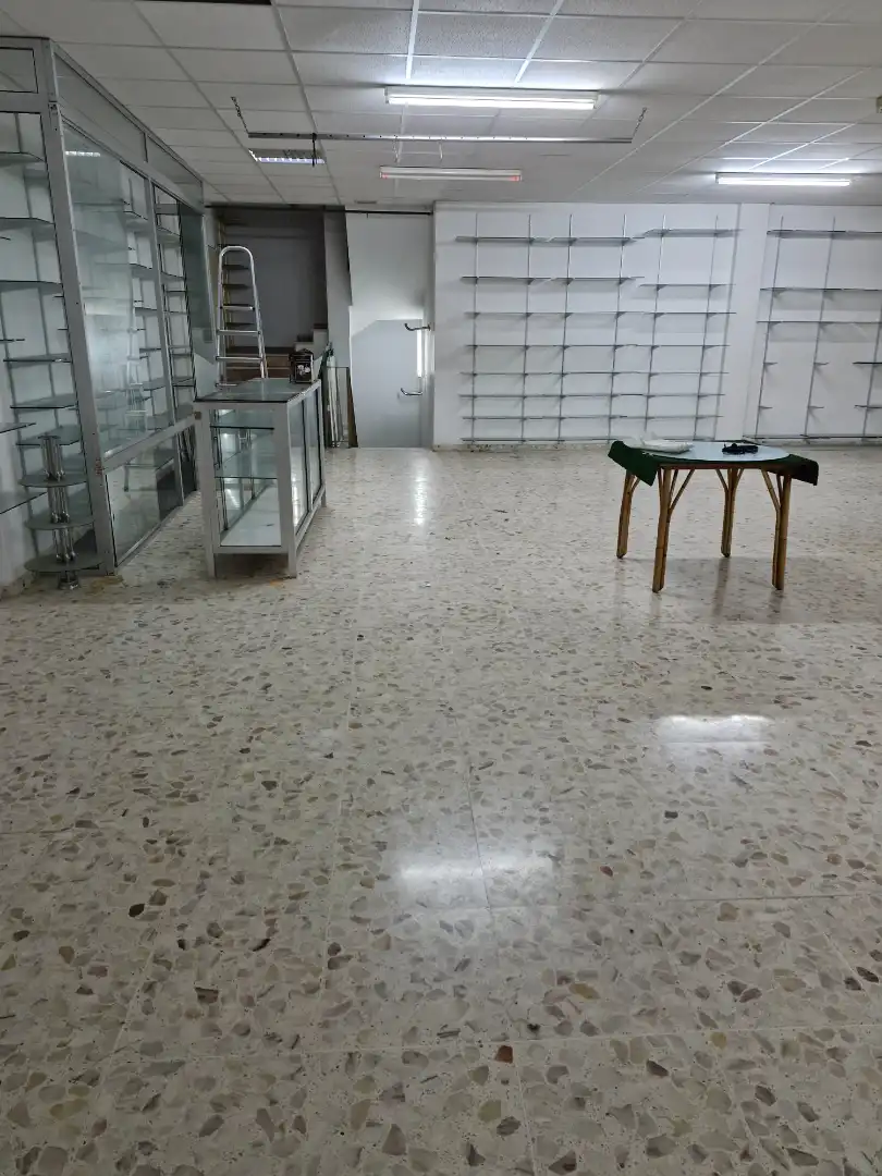 Commercial properties for sale in La Línea de la Concepción