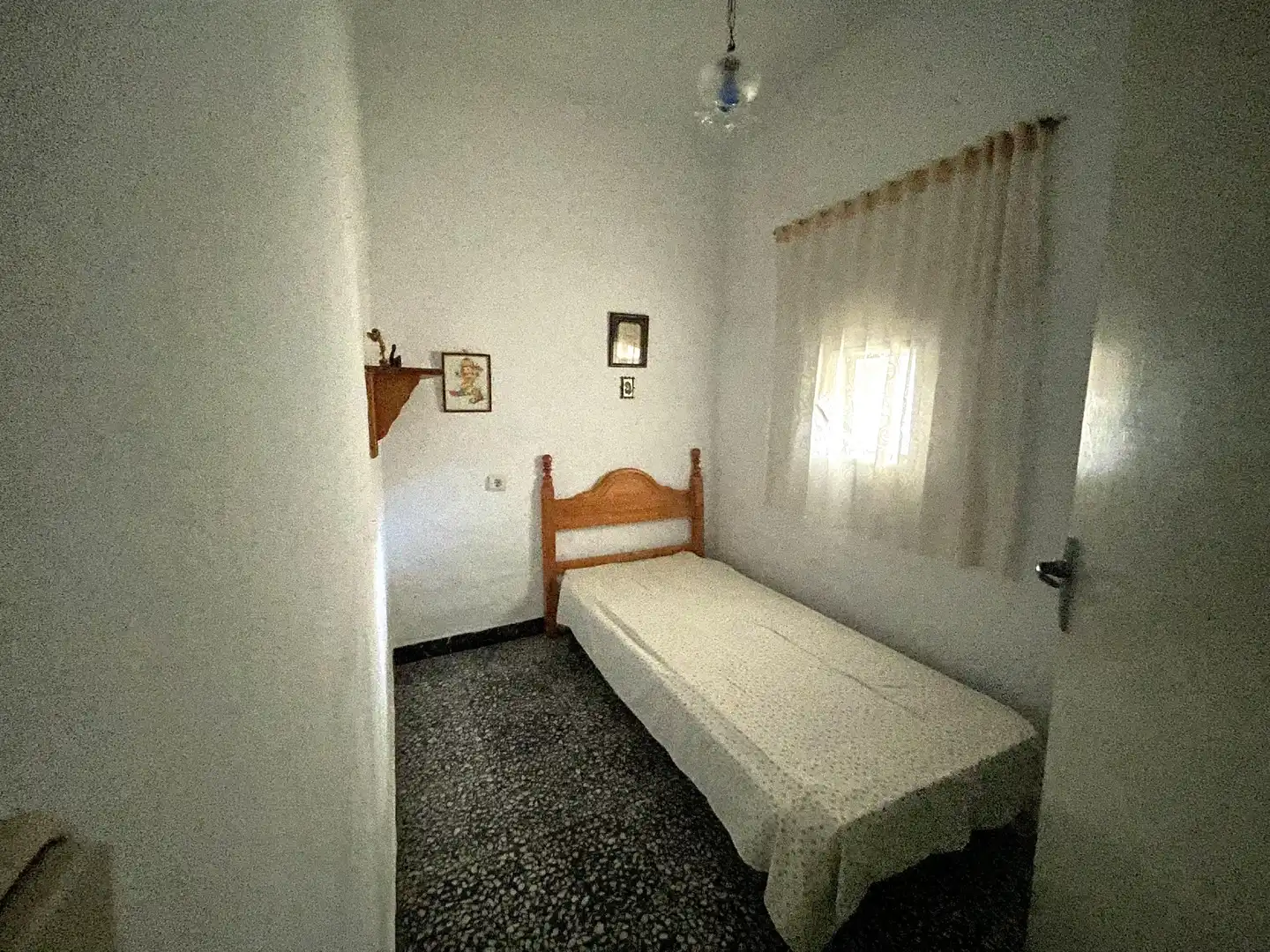 Schlafzimmer von Einfamilien-Reihenhaus zum Verkauf in Montánchez mit Terrasse und Balkon