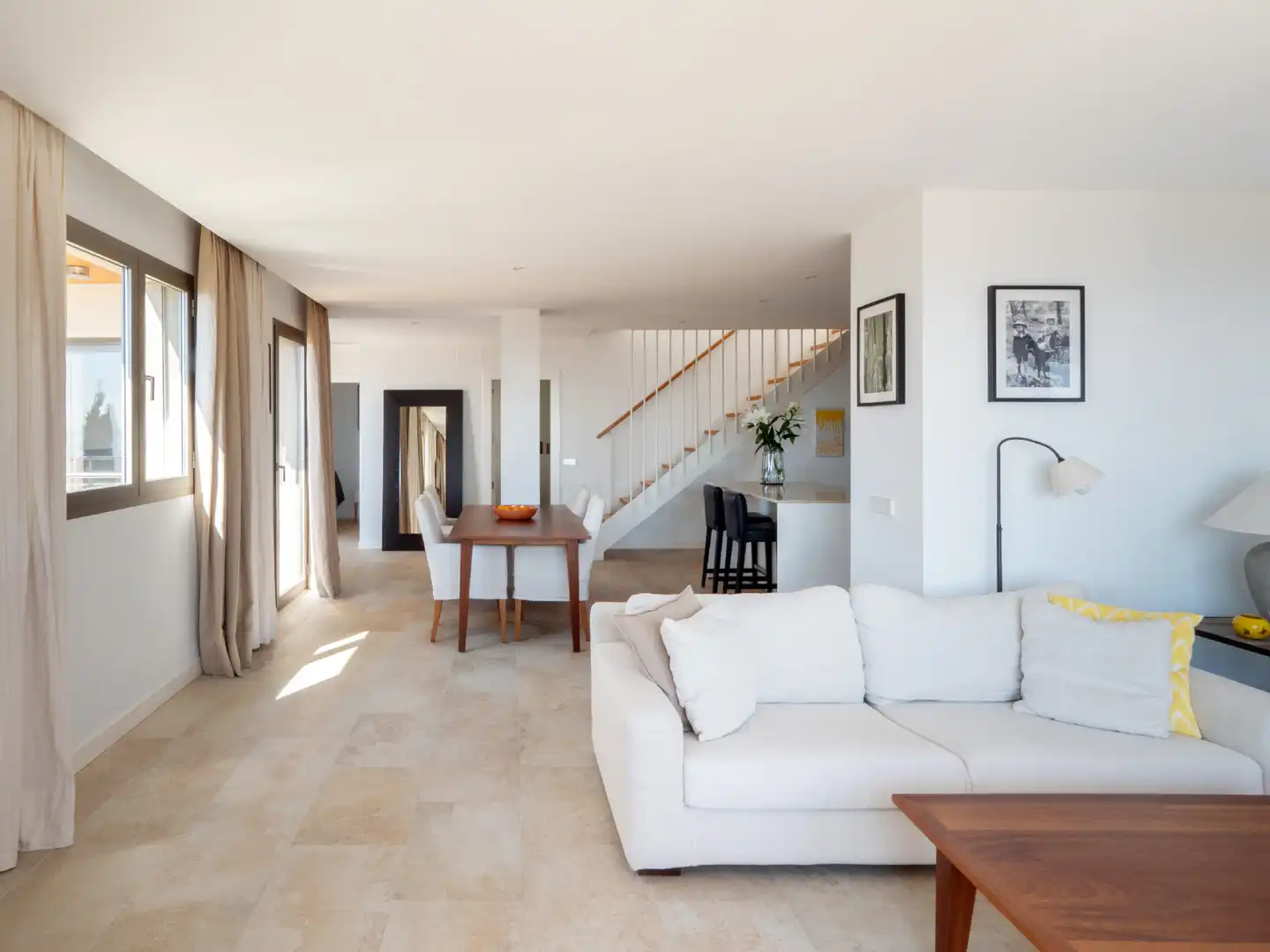 Sala d'estar de Àtic en venda en  Palma de Mallorca amb Aire condicionat, Terrassa i Piscina