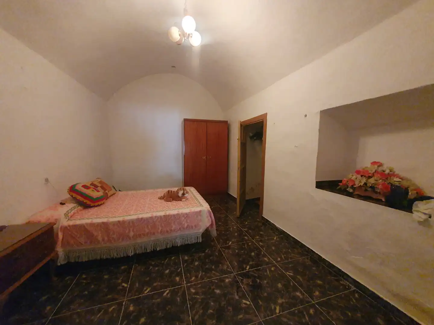 Dormitori de Casa o xalet en venda en Guadix amb Terrassa, Traster i Moblat