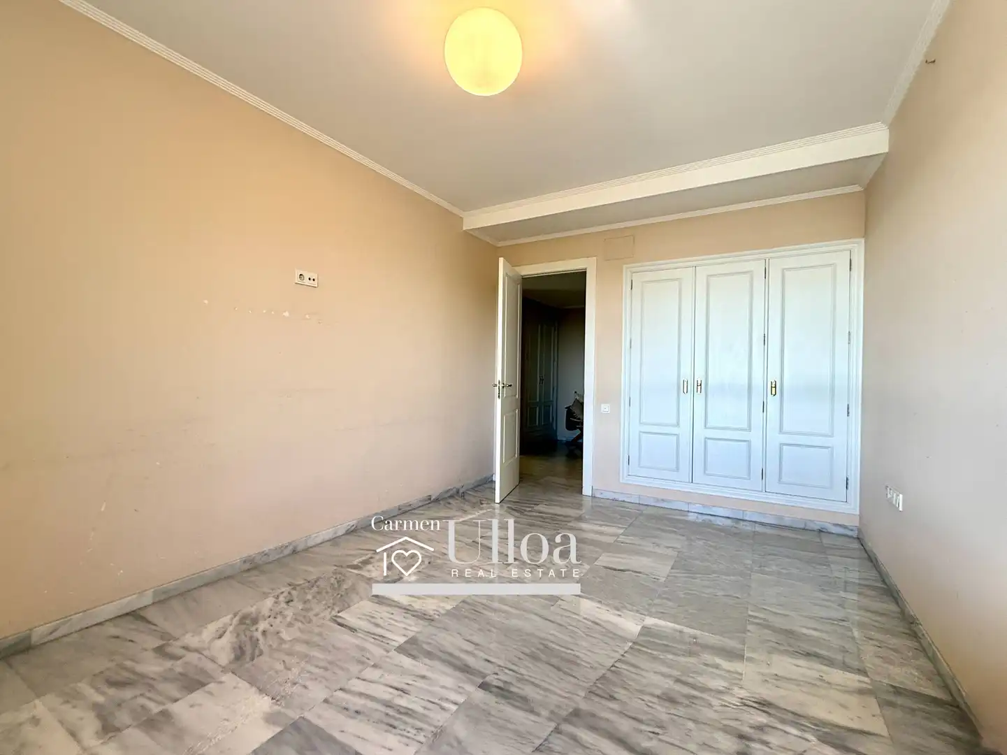 Dormitori de Apartament en venda en Alicante / Alacant amb Aire condicionat, Calefacció i Jardí privat