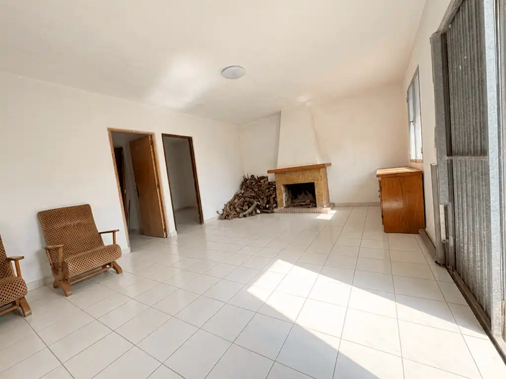 Sala d'estar de Finca rústica en venda en Sanet y Negrals amb Calefacció i Jardí privat