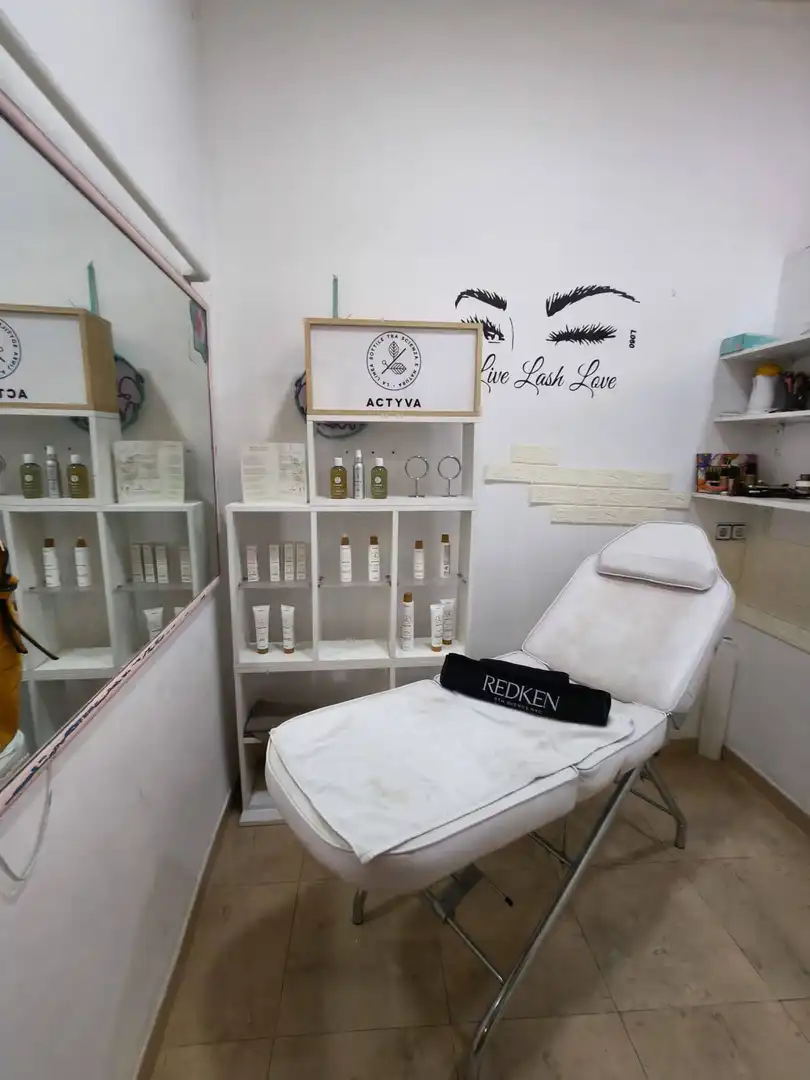 Commercial properties for rent in Campanar