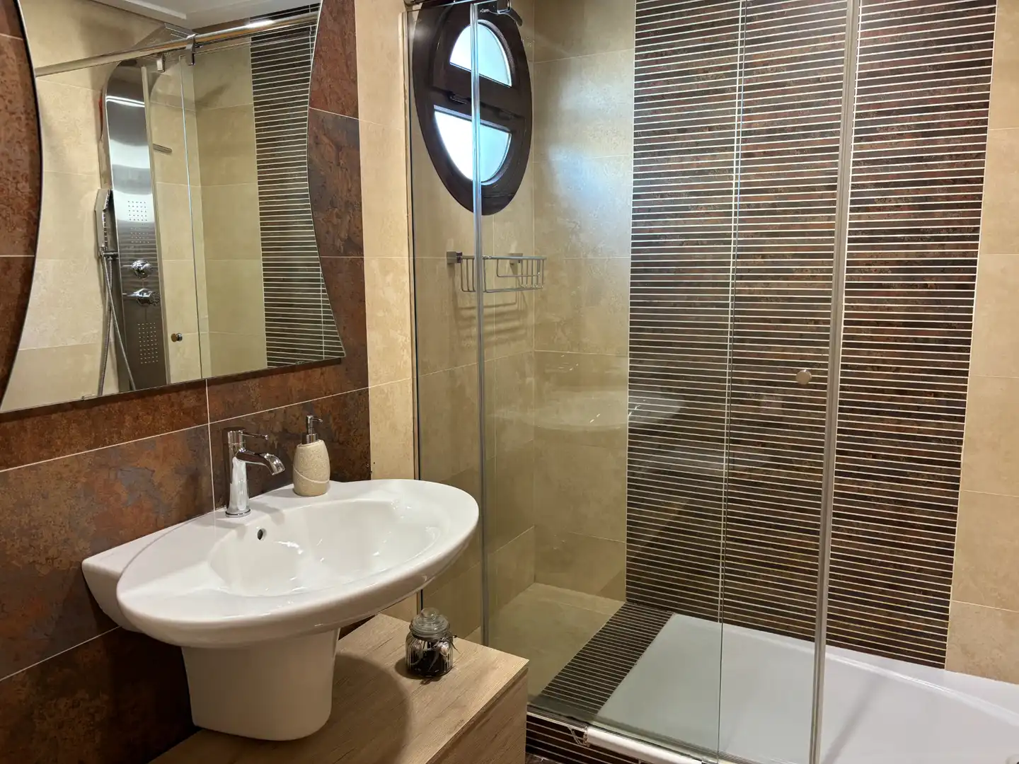 Baño de Casa o chalet en venta en Islantilla con Aire acondicionado, Calefacción y Jardín privado