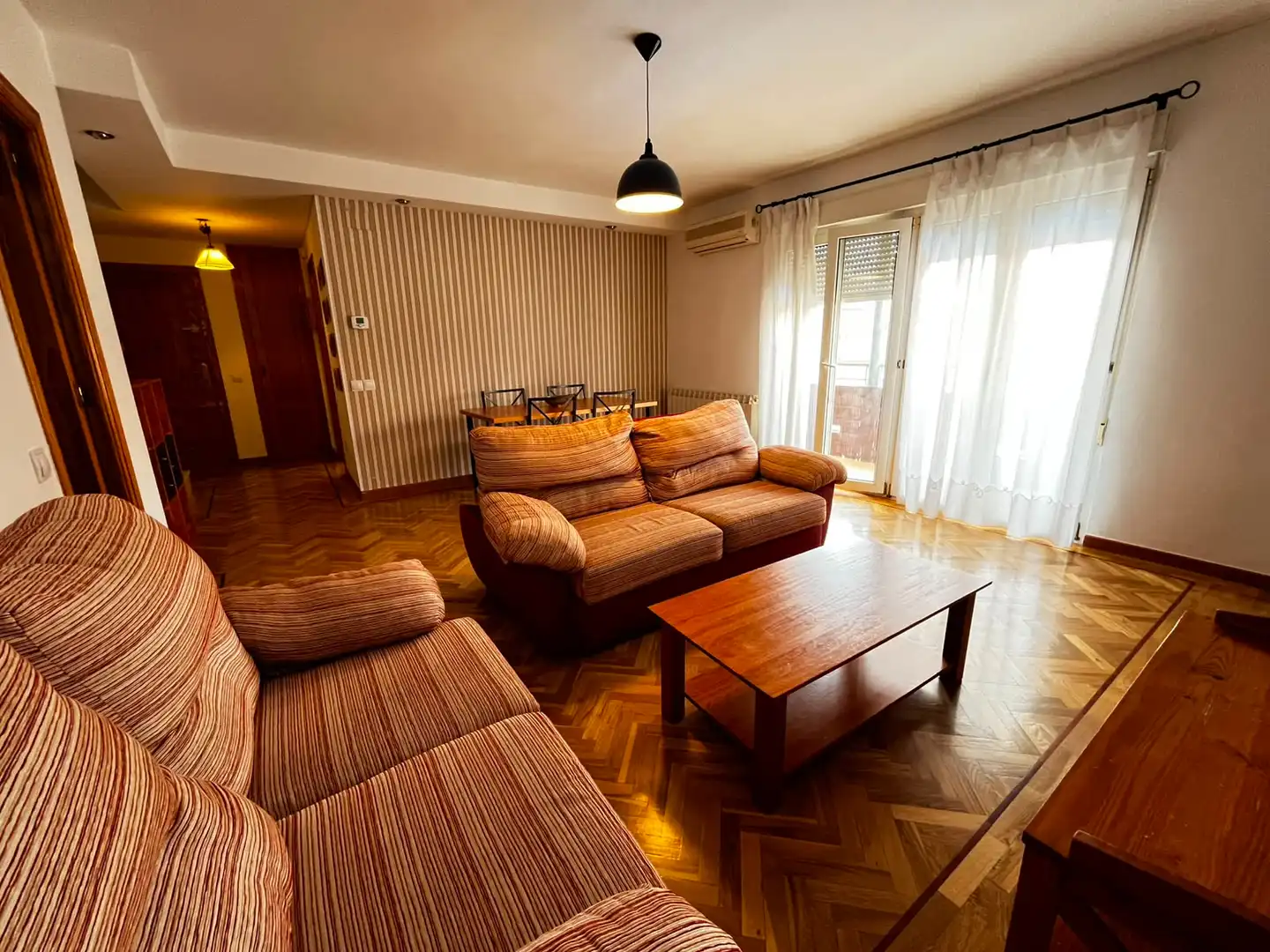 Wohnzimmer von Maisonette zur Miete in Ciudad Real mit Möbliert