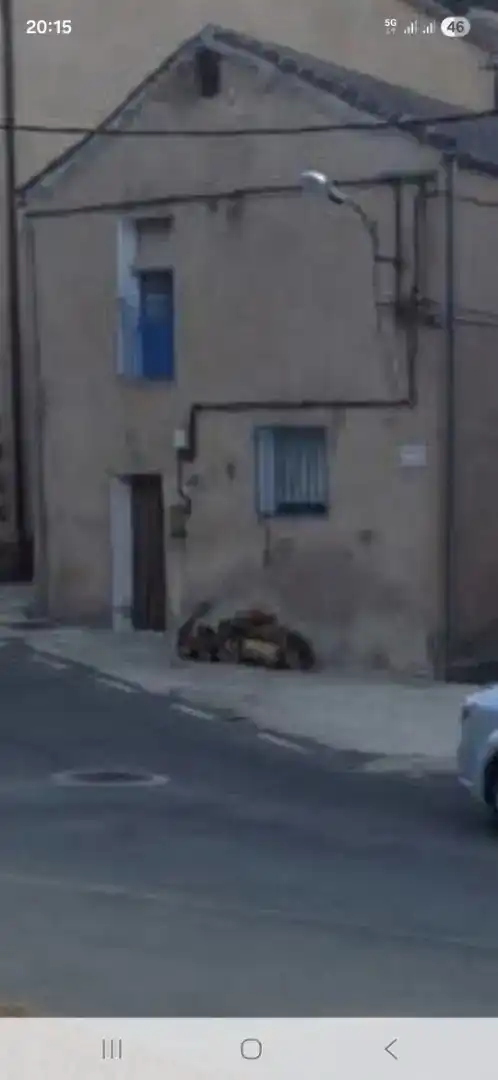 Vista exterior de Casa adosada en venda en Bustares amb Moblat, Rentadora i Microones