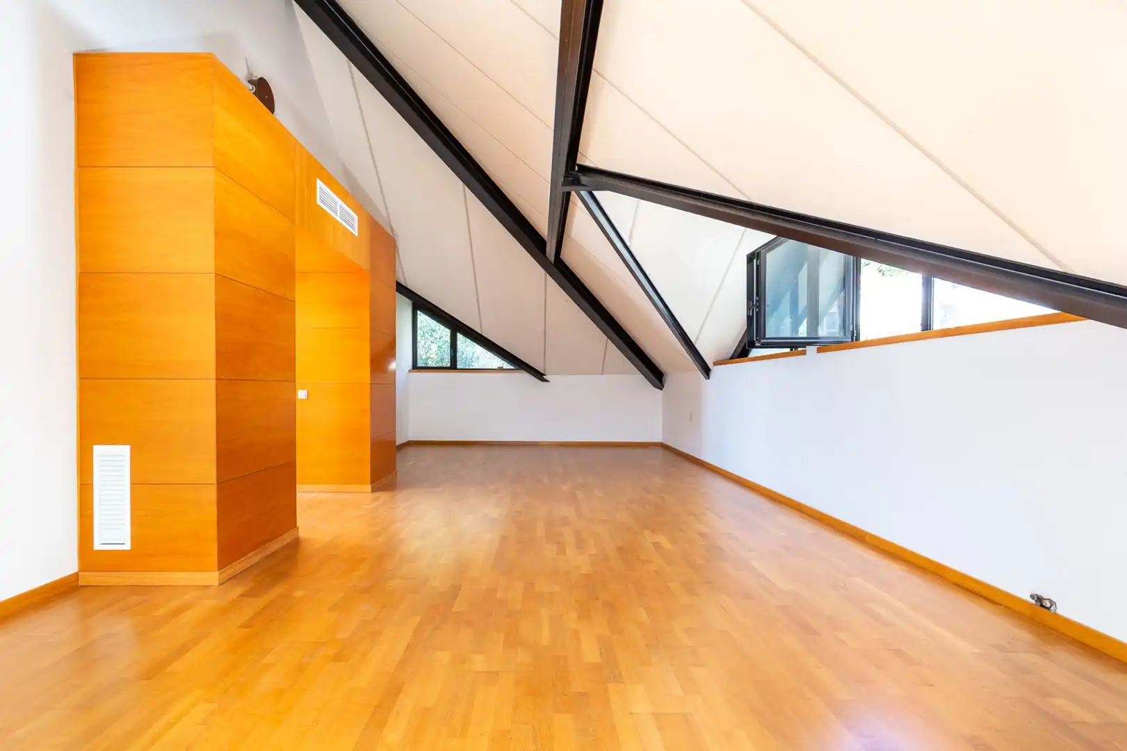 Casa o chalet en venta en Vallirana con Calefacción, Terraza y Balcón