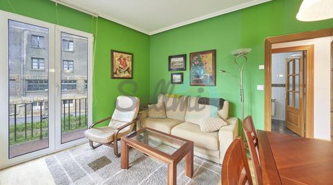 Foto 3 de Piso de alquiler en Leopoldo Alas, Auditorio - Seminario - Parque de Invierno, Oviedo