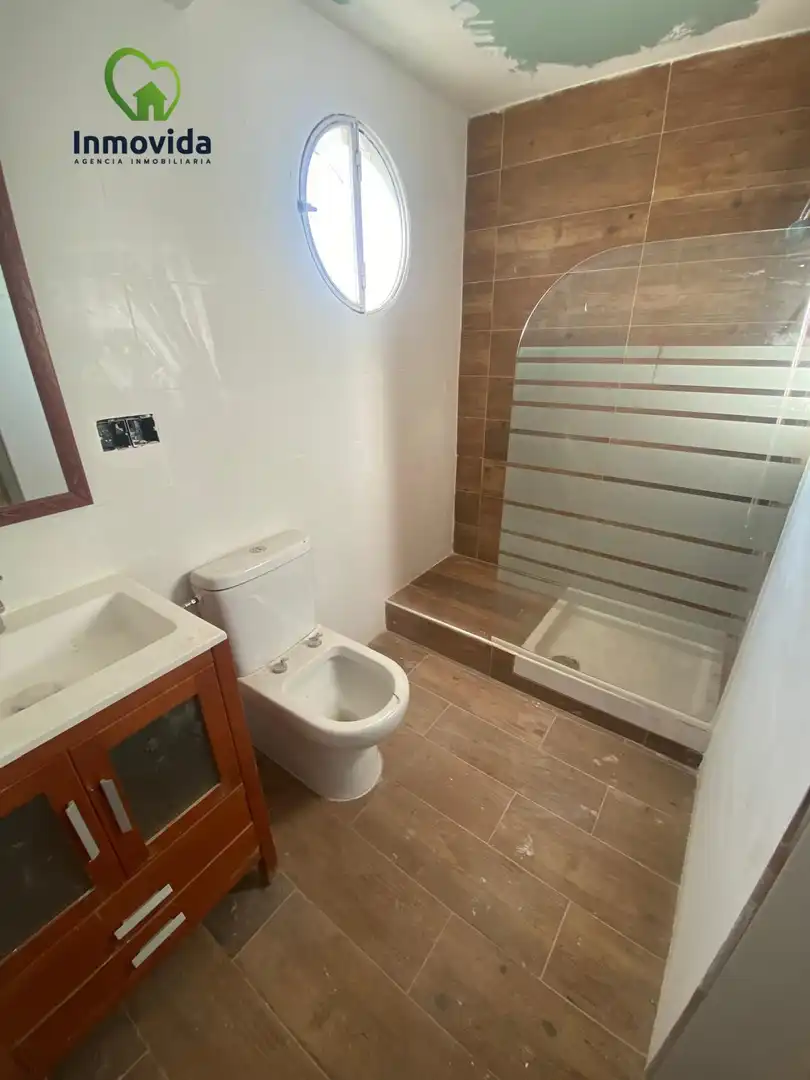 Bathroom of Houses for sale in Córdoba  with Private garden and Storage room