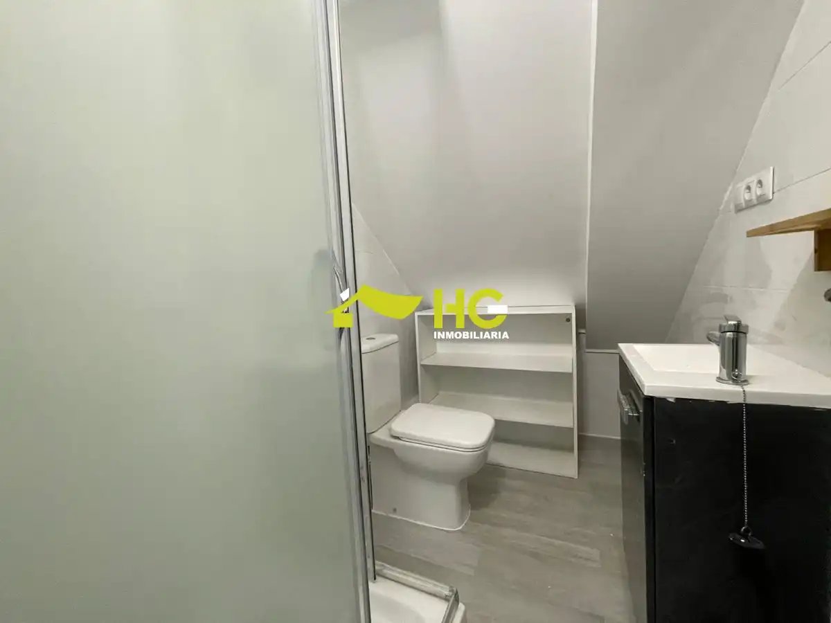 Bany de Estudi de lloguer en Villaviciosa de Odón amb Aire condicionat, Calefacció i Parquet
