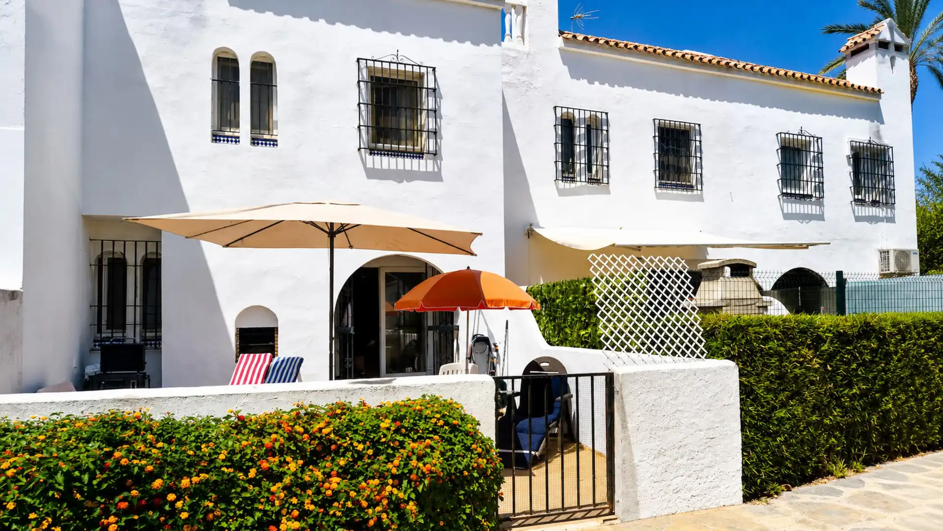 Jardí de Casa adosada en venda en Casares amb Jardí privat, Terrassa i Traster