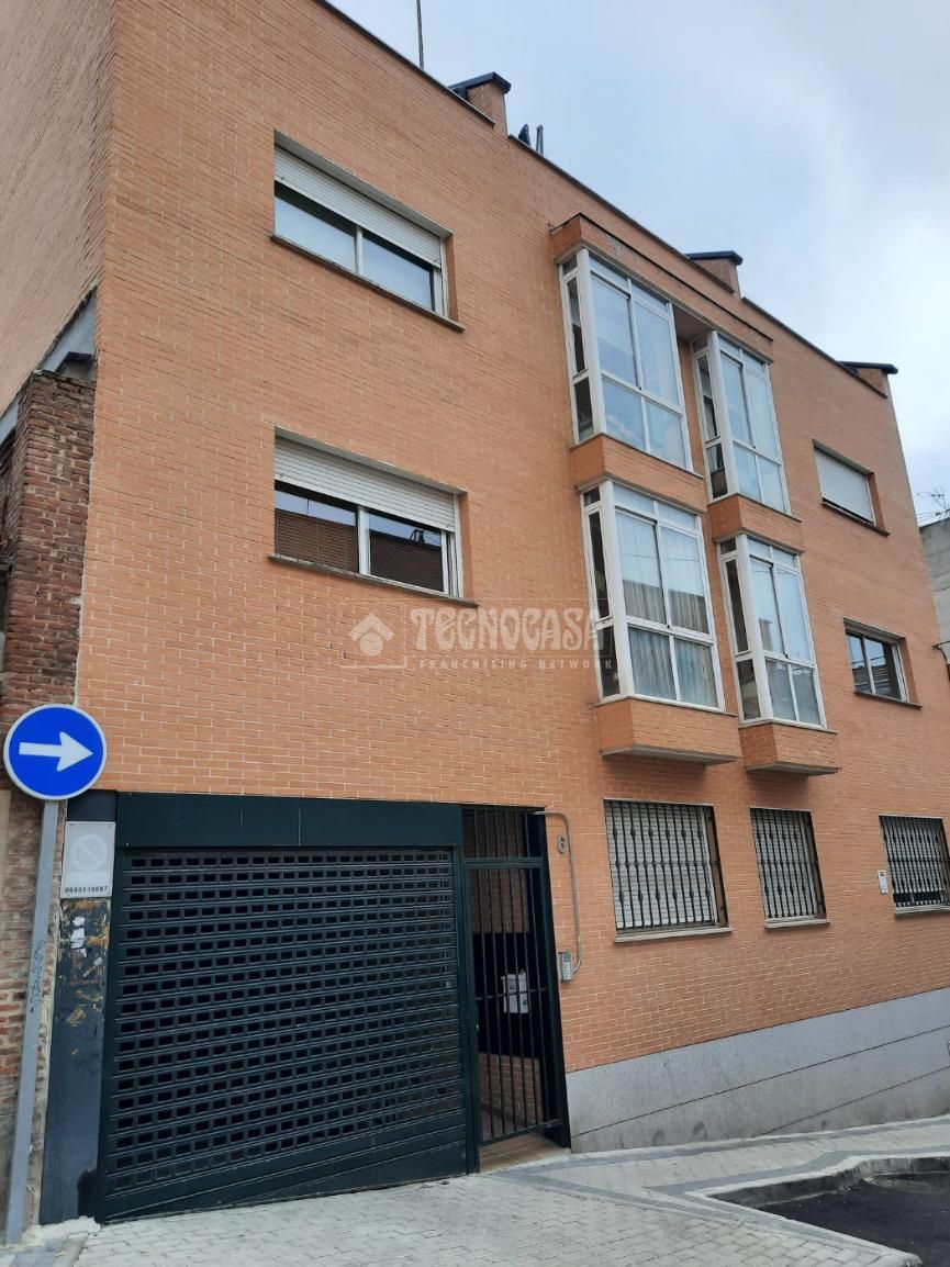 Garage to rent in Bellas Vistas, Tetuán,  Madrid Capital