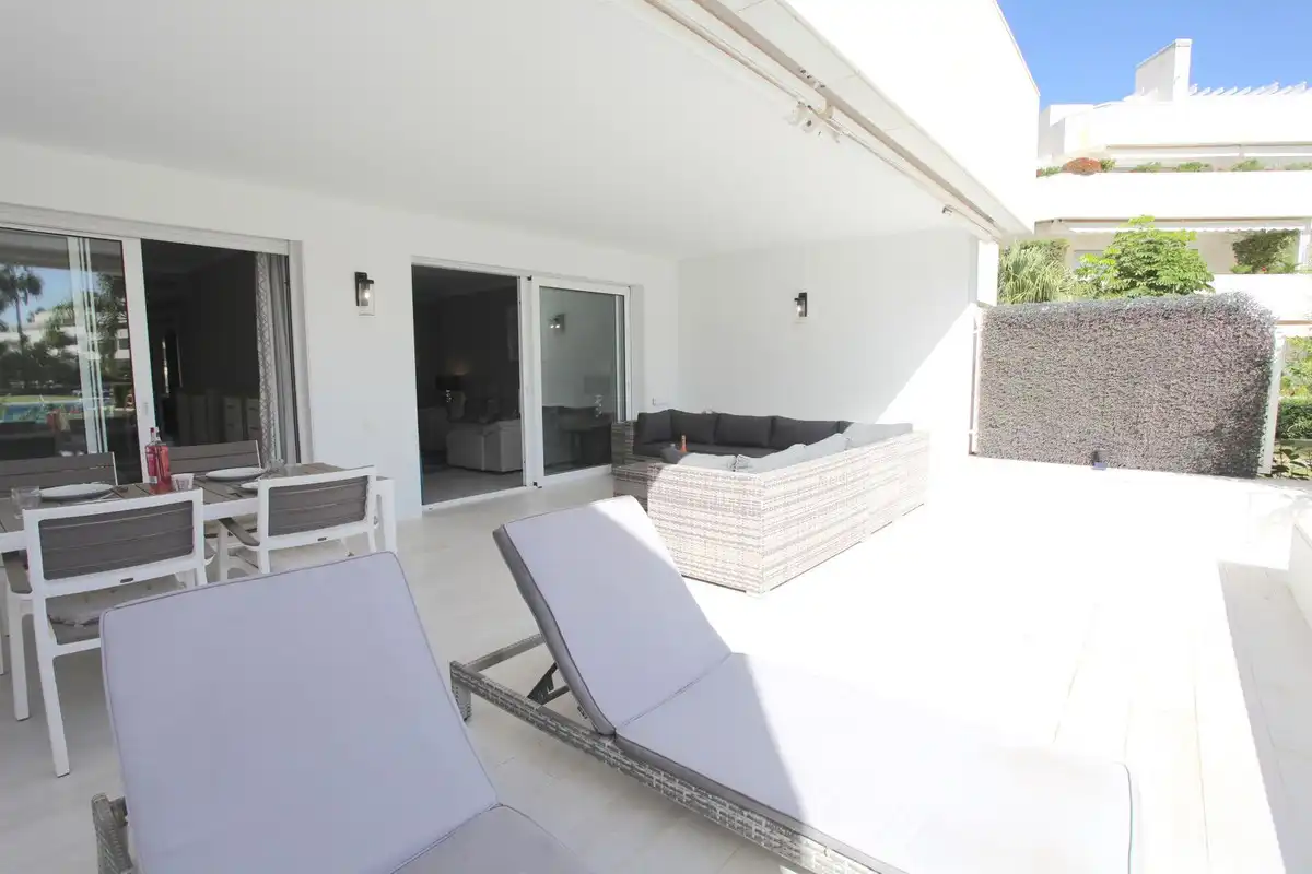 Penthouse with pool for sale in Nueva Andalucía, imagen 13