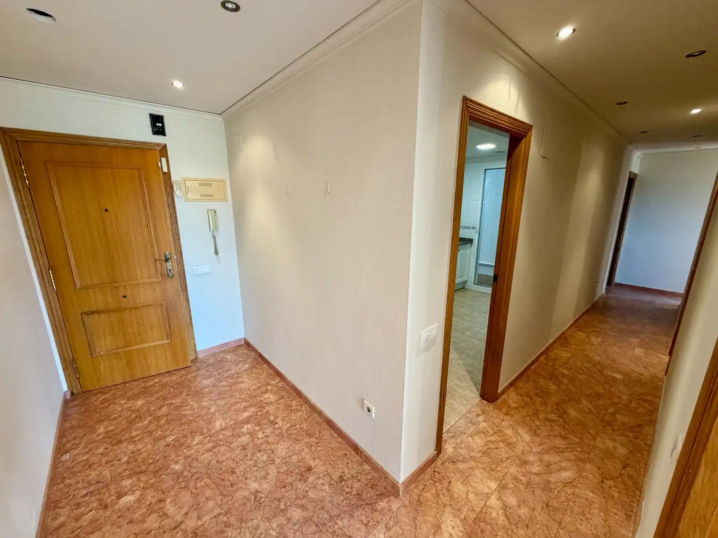 Wohnung zum Verkauf in Almussafes mit Klimaanlage