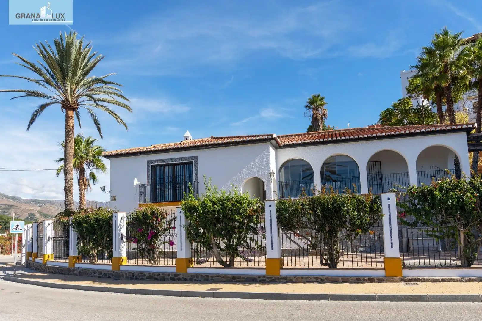 Villa con terrazza in vendita a Almuñecar centro, imagen 2