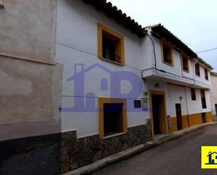 Exterior view of House or chalet for sale in Buendía  with Air Conditioner, Heating and Terrace