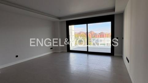 Photo 3 of Apartment to rent in Pinar del Rey, Madrid